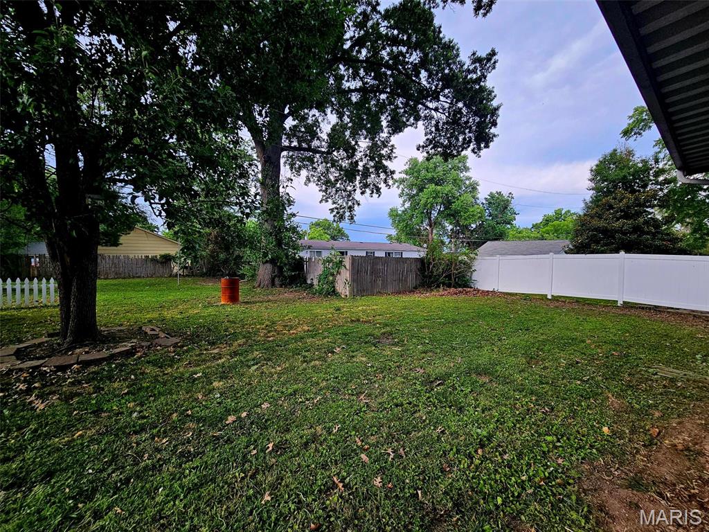 8 Friendship Court Troy, MO 63379 - Photo 19 of 20
