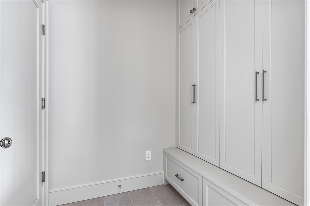 20 Common Court, Unit 20 Lexington, MA 02421 - Photo 11 of 22
