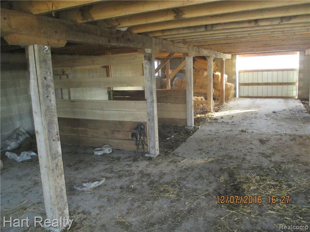 3880 Gosline Road Marlette, MI 48453 - Photo 8 of 22 009.JPG