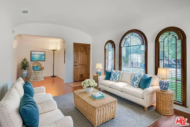 $5,500 | 4264 Mildred Avenue, Culver City, CA 90066