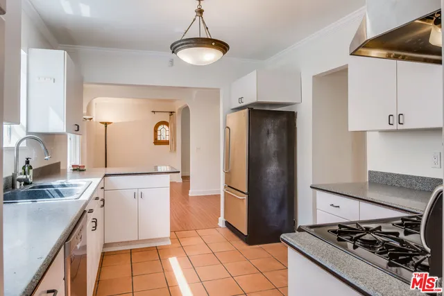 $5,500 | 4264 Mildred Avenue, Culver City, CA 90066