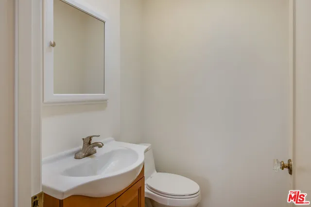 $5,500 | 4264 Mildred Avenue, Culver City, CA 90066