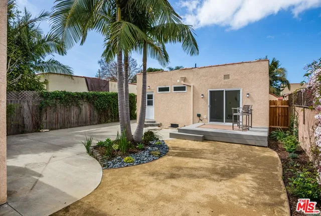 $5,500 | 4264 Mildred Avenue, Culver City, CA 90066