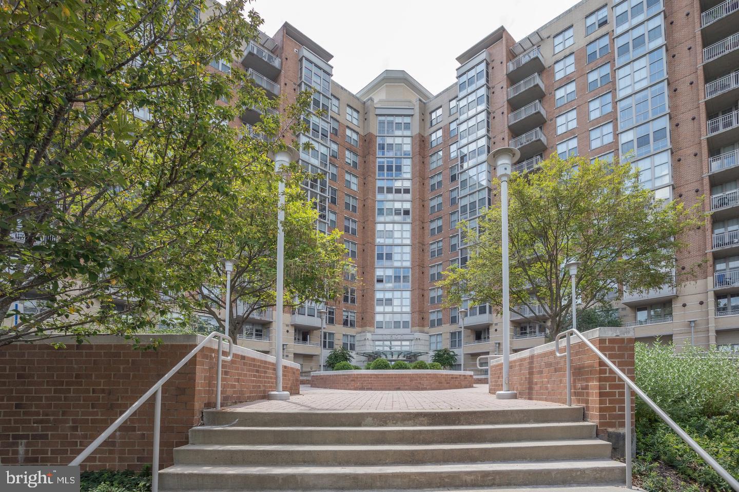11800 Sunset Hills Road, Unit 1211 Reston, VA 20190 - Photo 4 of 37 Gallery Image 4