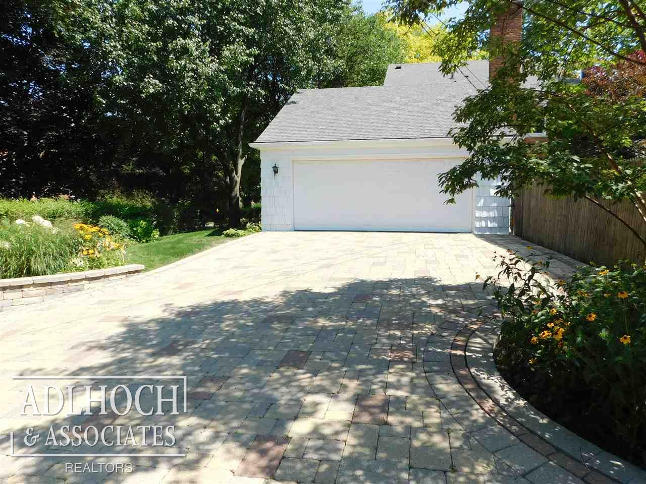 241 Lewiston Road Grosse Pointe, MI 48236 - Photo 13 of 27 ATTACHED GARAGE
