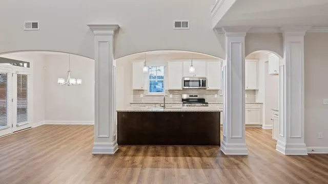 $509,900 | 1325 Wellton Place, Campobello, SC 29322