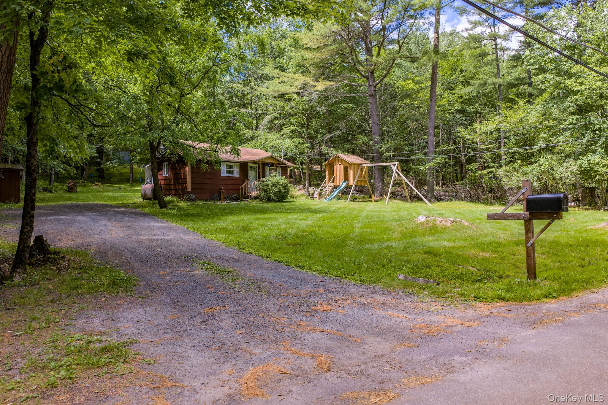 570 Brown Road Ellenville, NY 12428 - Photo 2 of 33