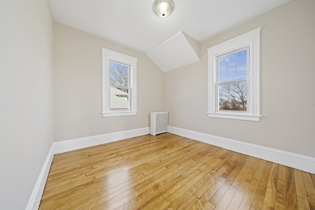 83 Bay State Road Worcester, MA 01606 - Photo 28 of 42