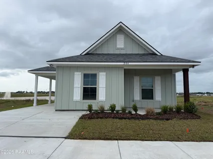 $213,999 | 204 Willowbend Way, Youngsville, LA 70592