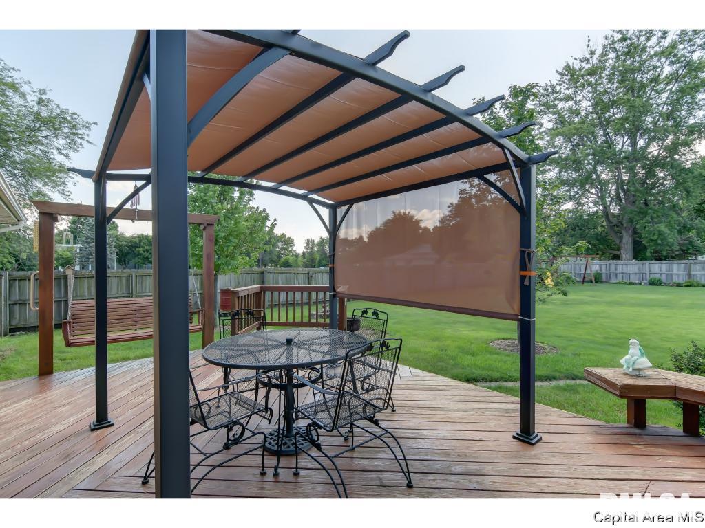 409 Springfield Road Athens, IL 62613 - Photo 28 of 36 Gallery Image 28