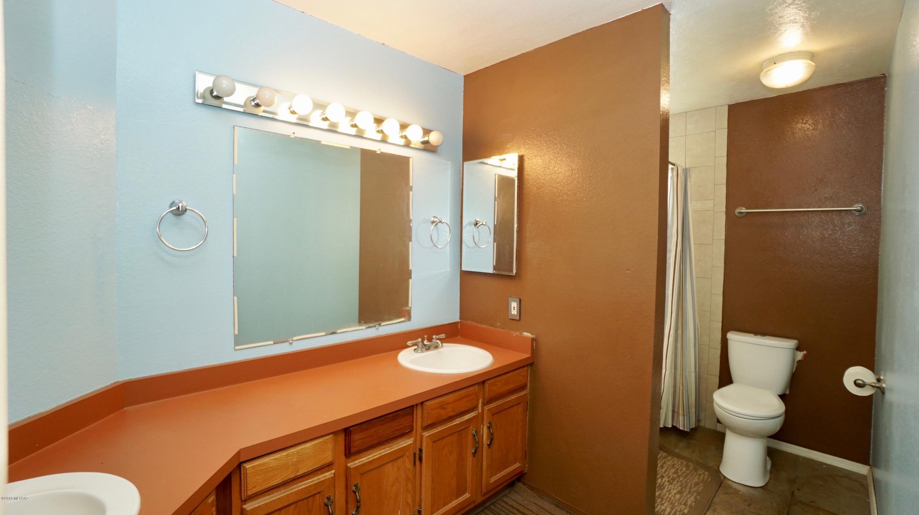 2624 West Flamebrook Road Tucson, AZ 85741 - Photo 12 of 19 Gallery Image 12