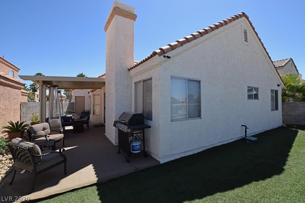 2124 Running River Road Henderson, NV 89074 - Photo 8 of 43