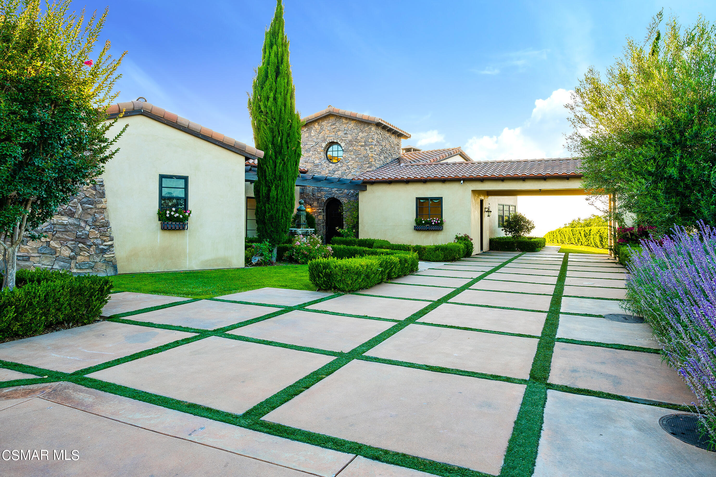 3049 Ventavo Road Moorpark, CA 93021 - Photo 5 of 81 V-5