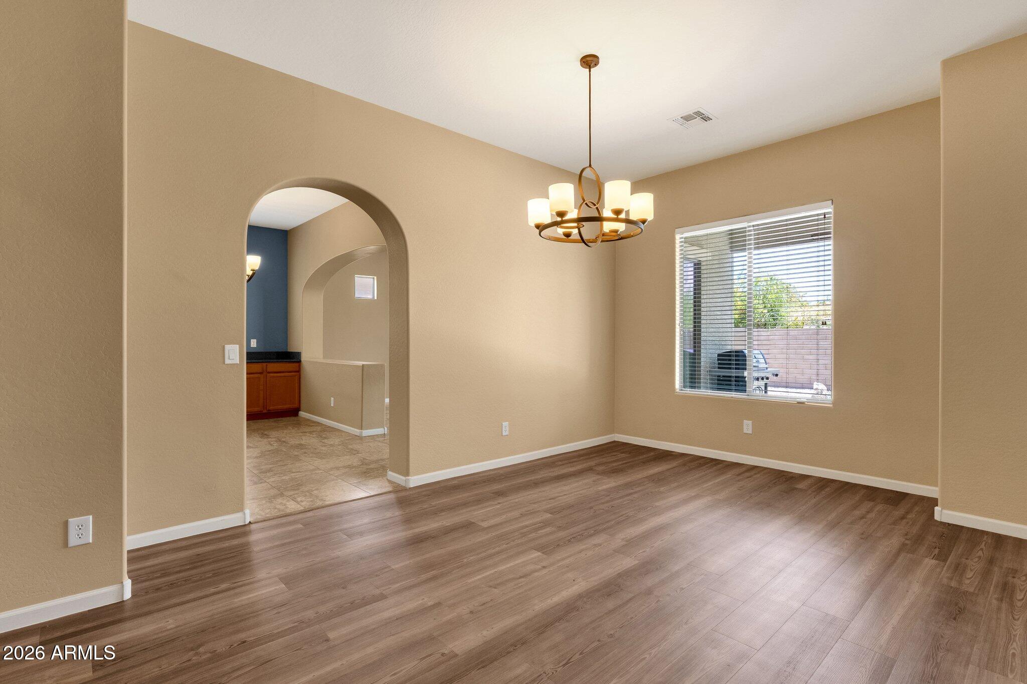 2403 East Robb Lane Phoenix, AZ 85024 - Photo 9 of 40