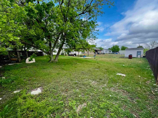 $265,000 | 555 Live Oak Drive, Bertram, TX 78605