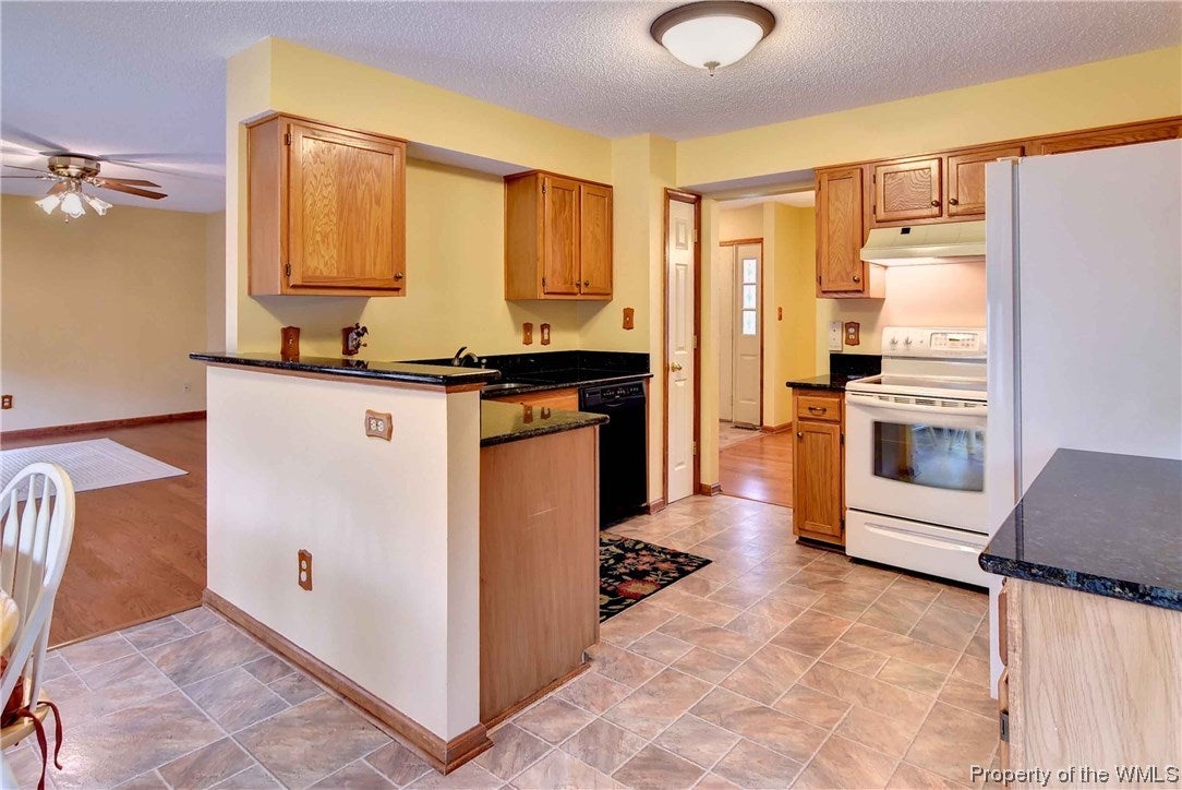3648 Toano Wds Road Toano, VA 23168 - Photo 5 of 42 Gallery Image 5