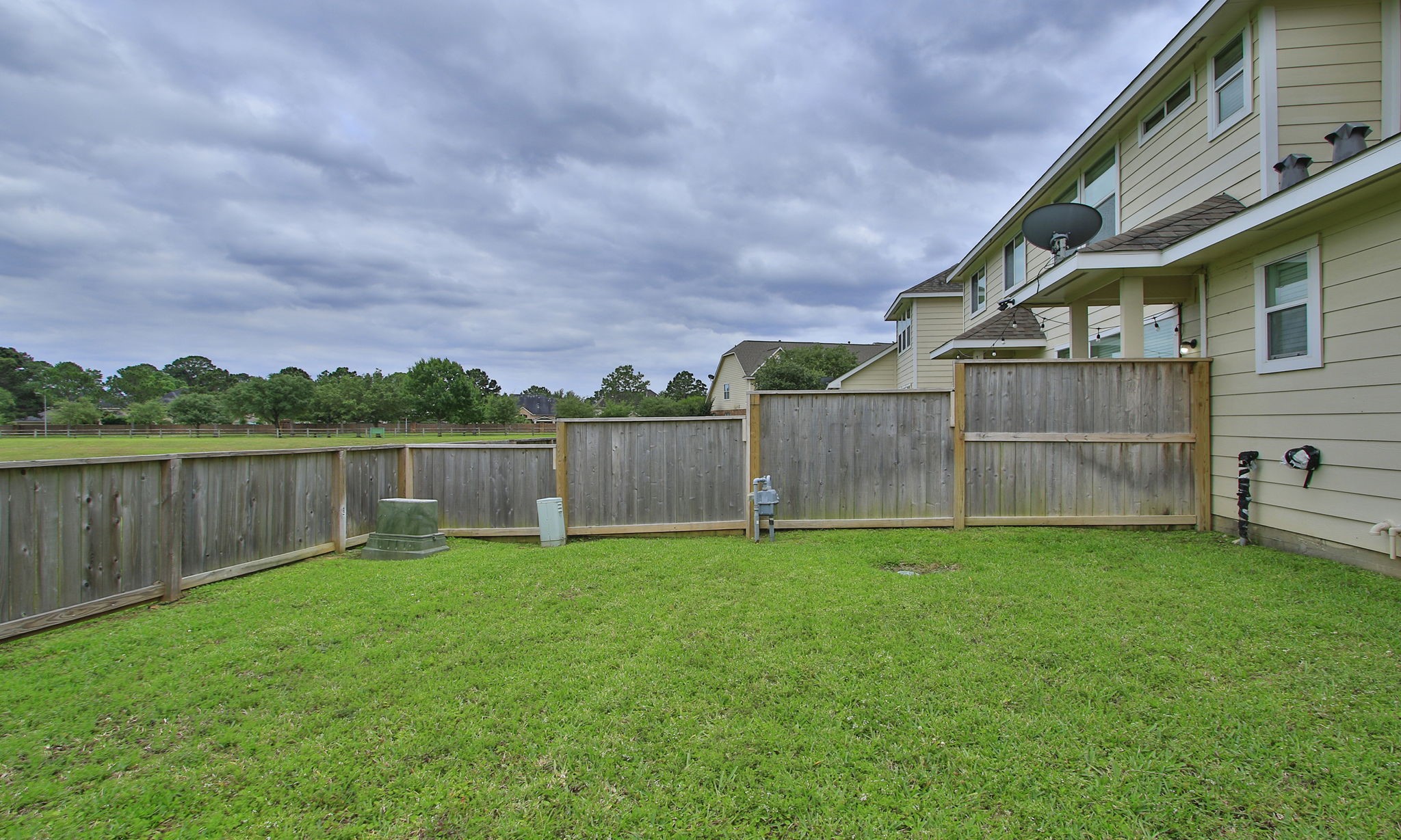 10516 Primo Place Spring, TX 77379 - Photo 32 of 34 Seller can leave lawnmower for buyer.