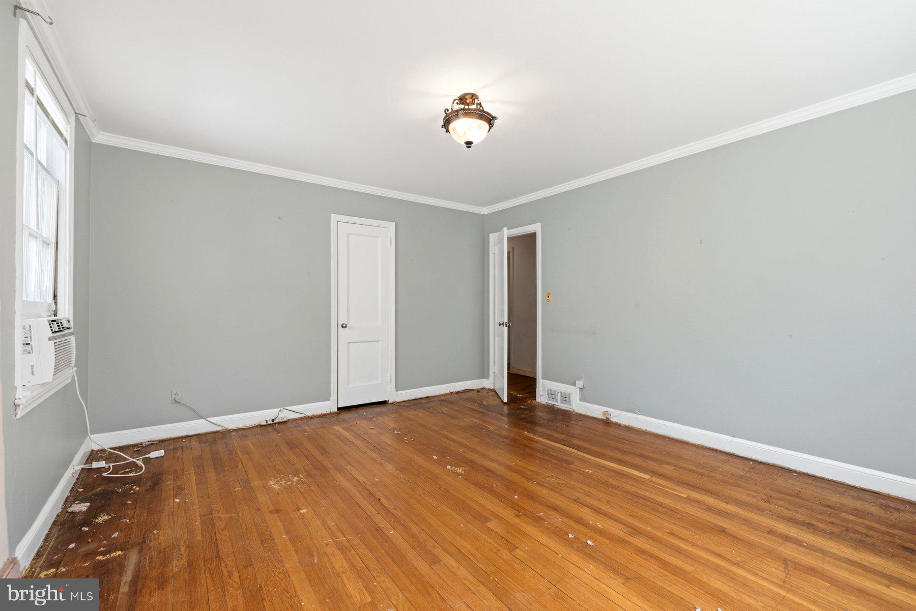 1327 Leegate Road Northwest Washington, DC 20012 - Photo 18 of 38