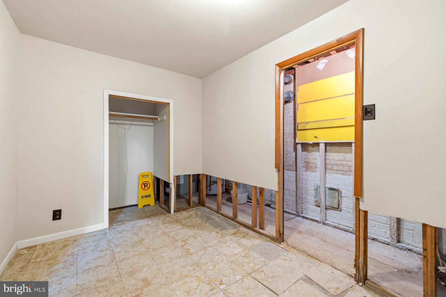 1327 Leegate Road Northwest Washington, DC 20012 - Photo 28 of 38