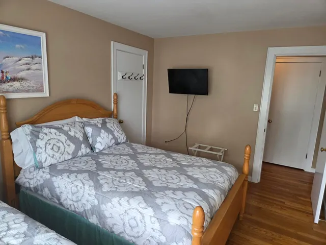 $209,900 | 125 Connecticut Avenue, Millinocket, ME 04462