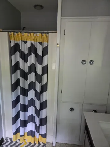 $209,900 | 125 Connecticut Avenue, Millinocket, ME 04462