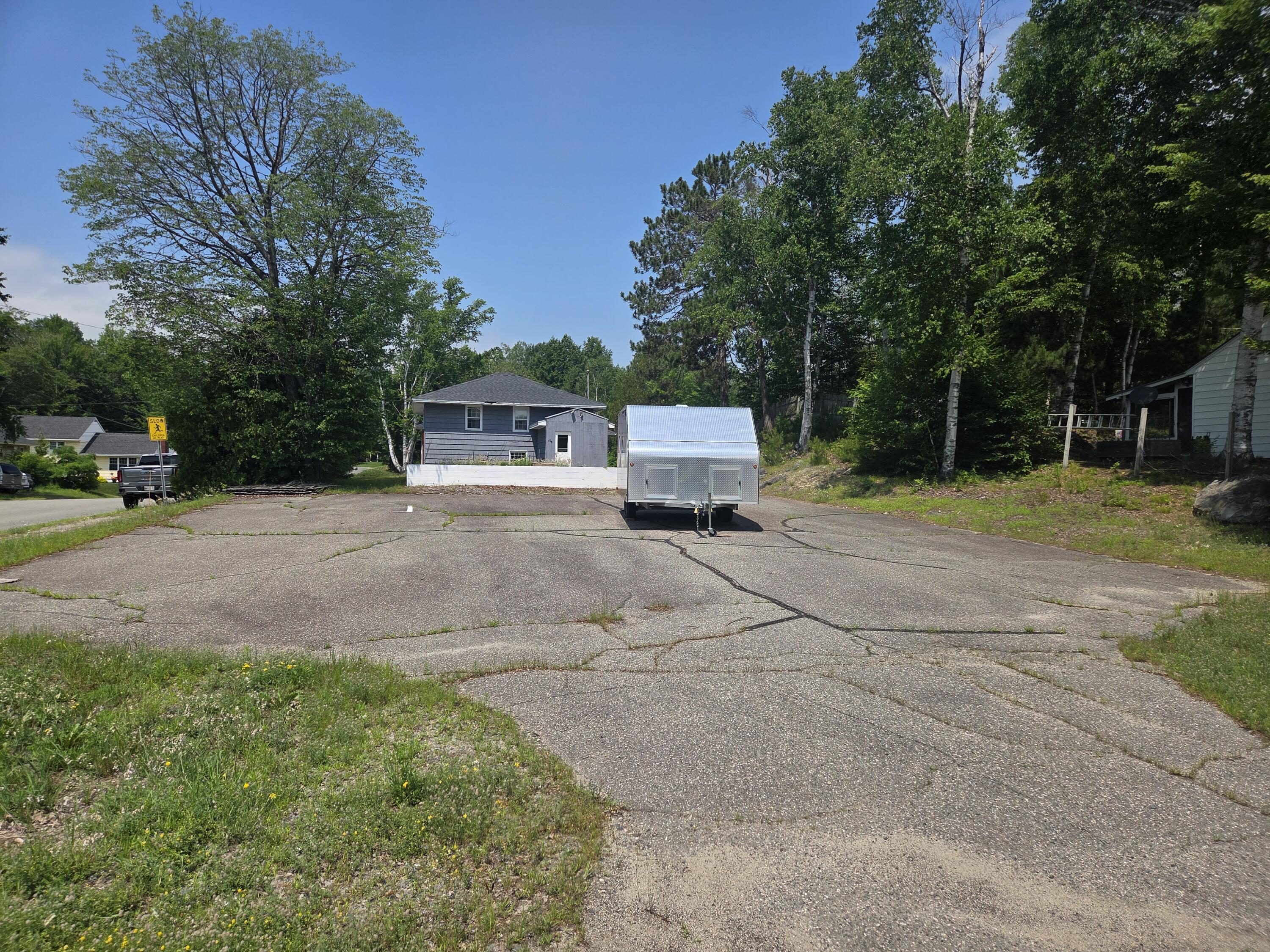 125 Connecticut Avenue Millinocket, ME 04462 - Photo 3 of 61 1000009121