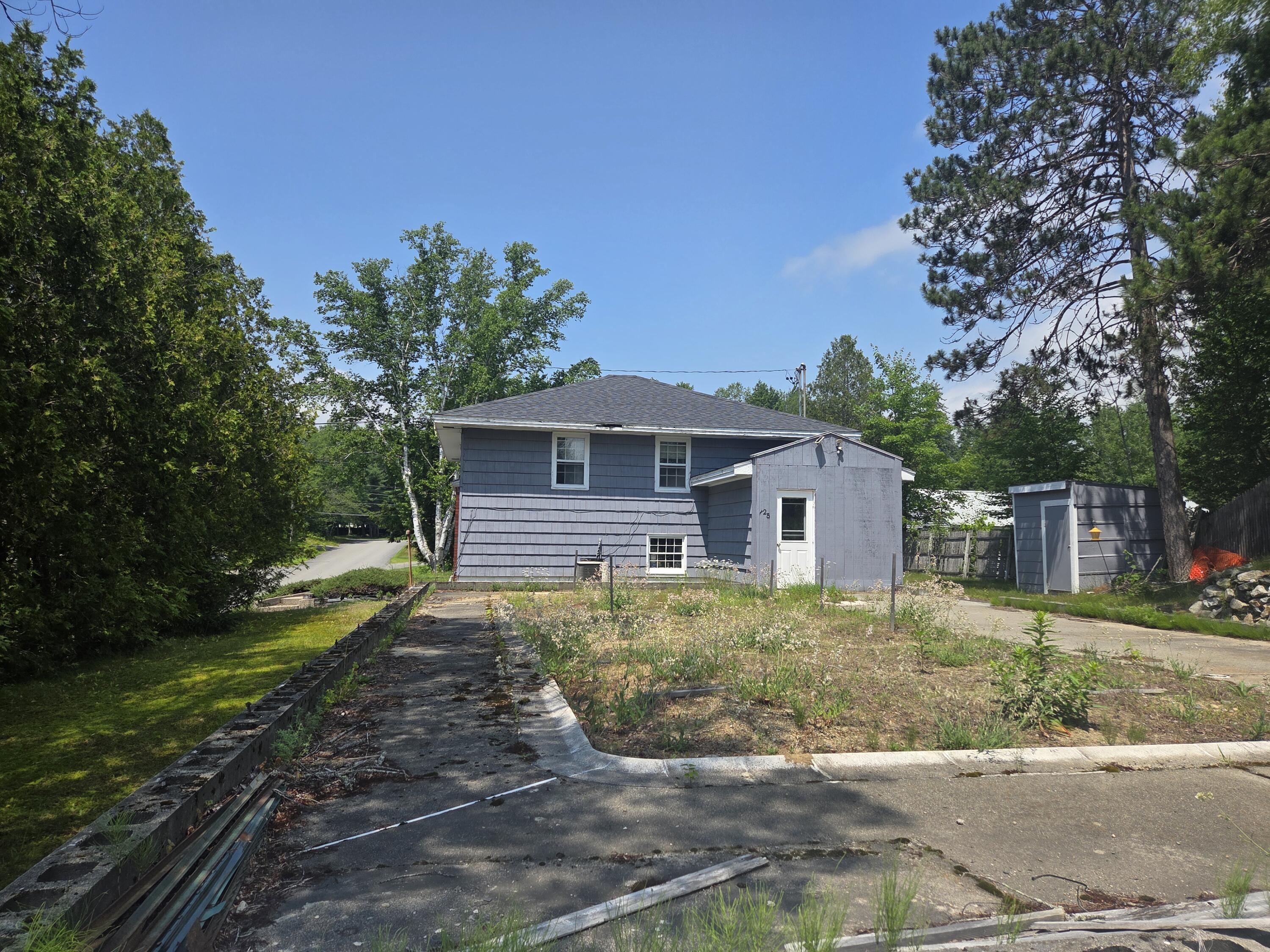 125 Connecticut Avenue Millinocket, ME 04462 - Photo 33 of 61 1000009122