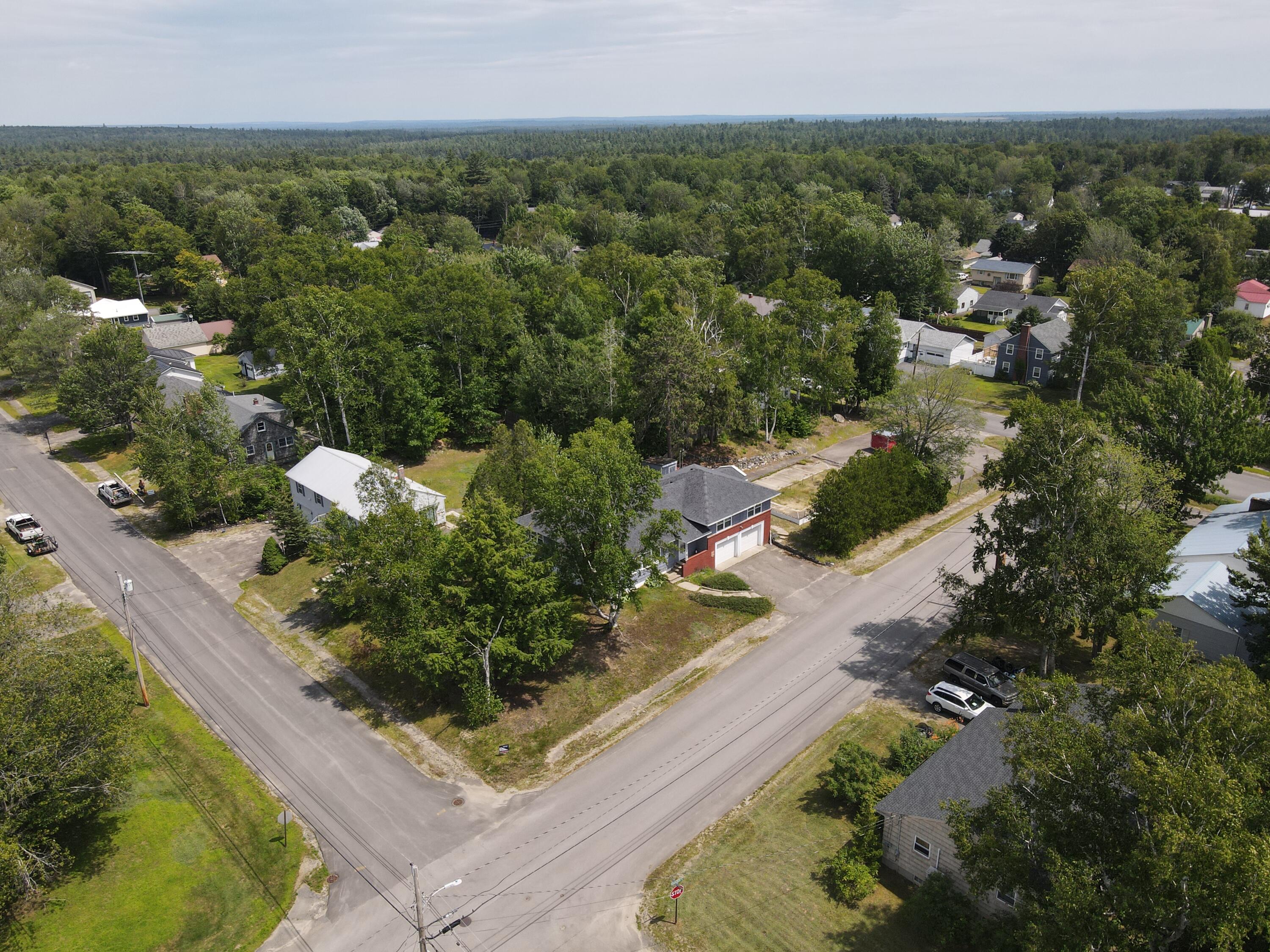 125 Connecticut Avenue Millinocket, ME 04462 - Photo 39 of 61 dji_fly_20250724_125756_172_175337628346