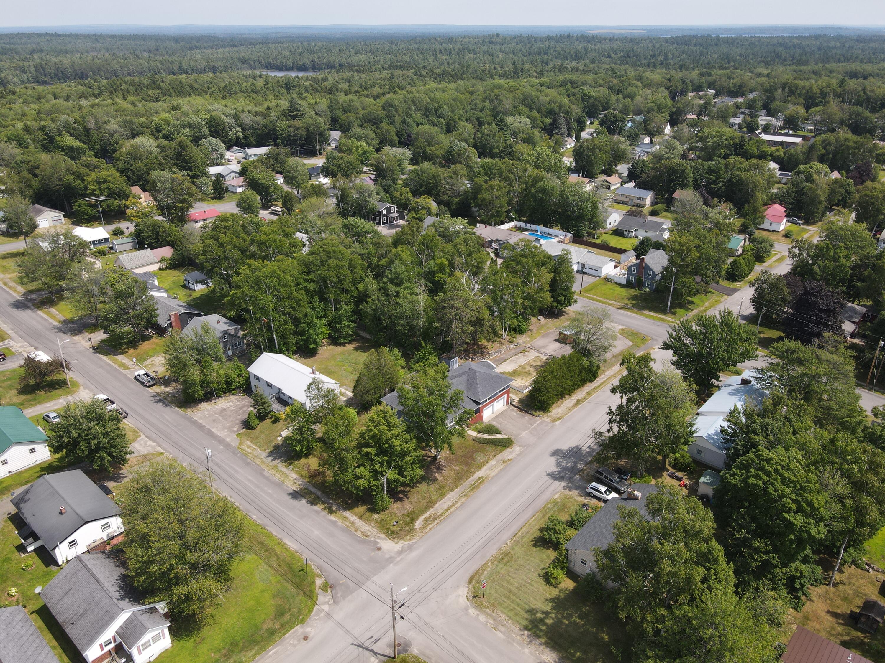 125 Connecticut Avenue Millinocket, ME 04462 - Photo 40 of 61 dji_fly_20250724_125810_173_175337629854