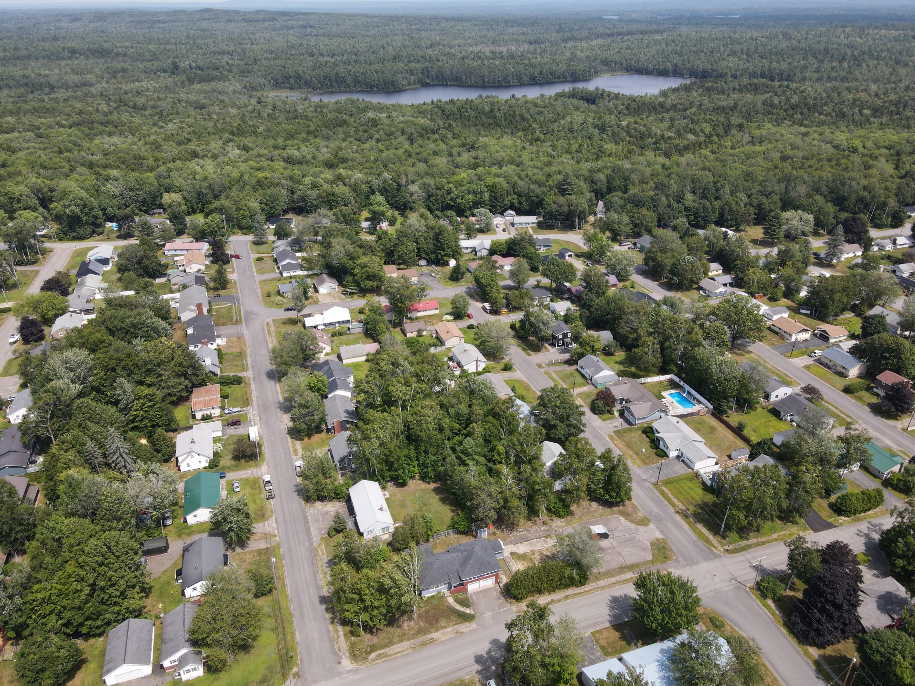125 Connecticut Avenue Millinocket, ME 04462 - Photo 47 of 61 dji_fly_20250724_130058_180_175337646732