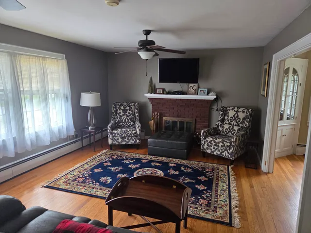 $209,900 | 125 Connecticut Avenue, Millinocket, ME 04462