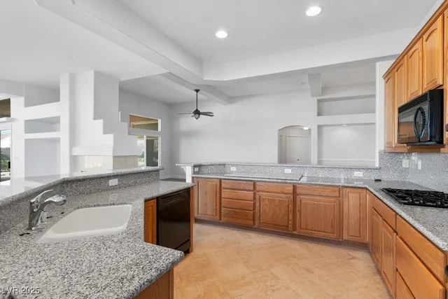 $2,995 | 3047 VÃa Del Corso, Henderson, NV 89052