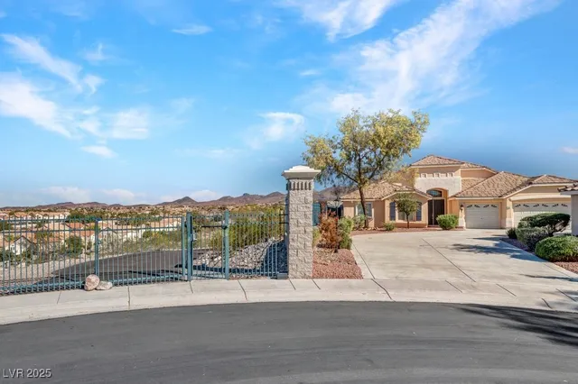 $2,995 | 3047 VÃa Del Corso, Henderson, NV 89052