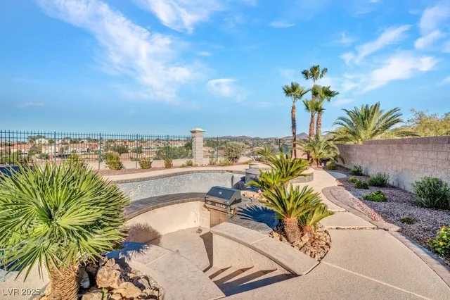 $2,995 | 3047 VÃa Del Corso, Henderson, NV 89052