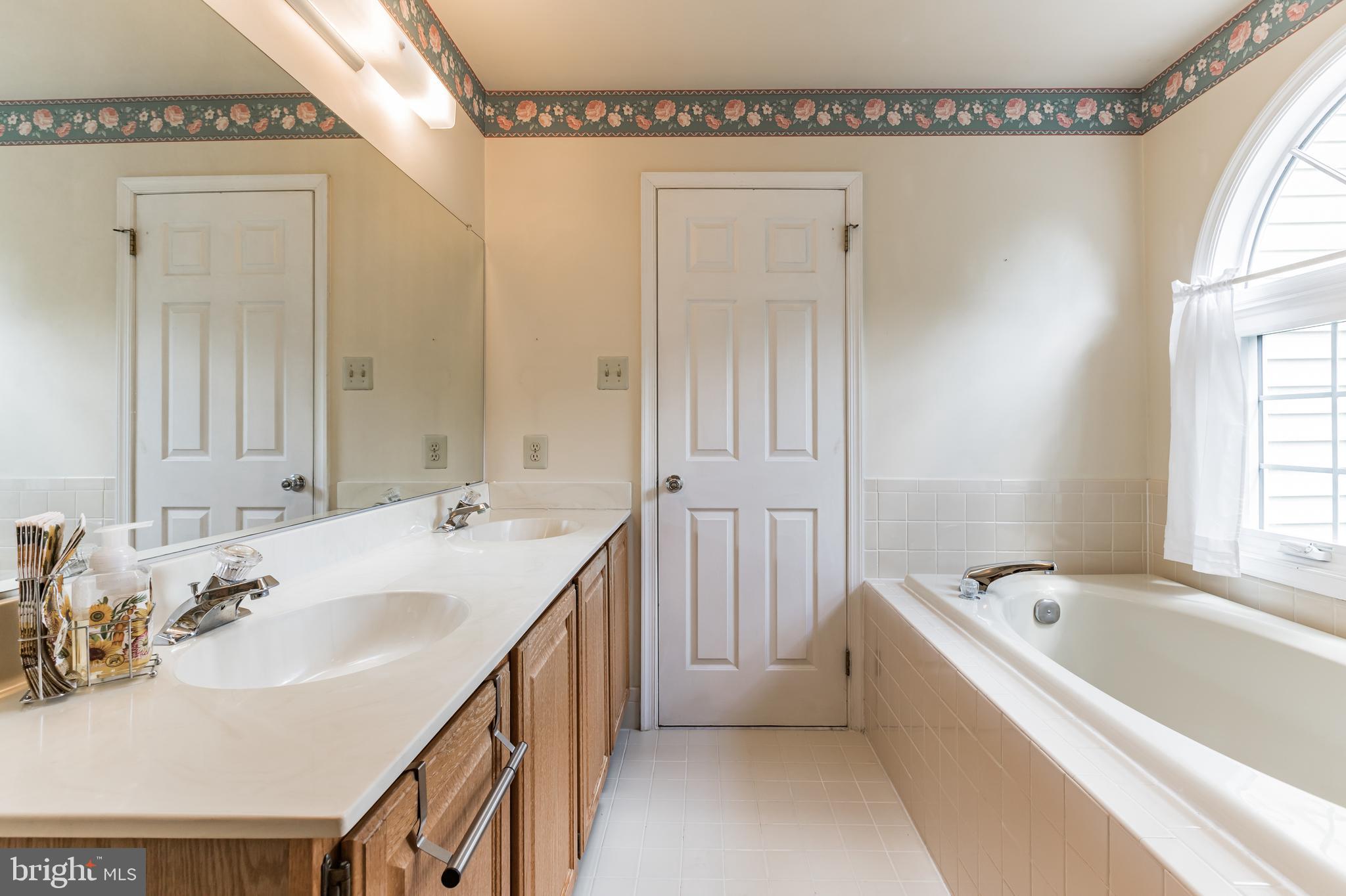 1113 Peter Grubb Drive Phoenixville, PA 19460 - Photo 25 of 39