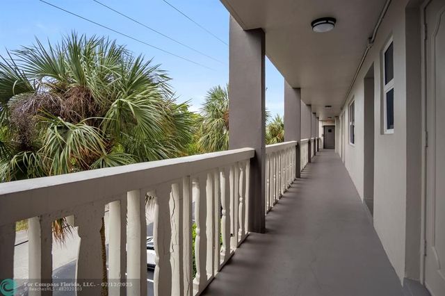 $355,000 | 3111 Northeast 51st Street, Unit 303C, Fort Lauderdale, FL 33308