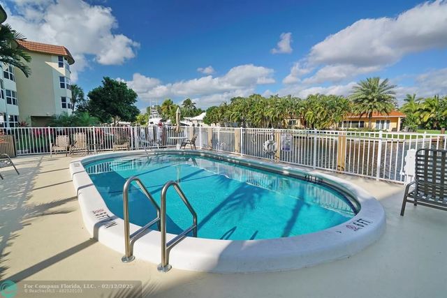$355,000 | 3111 Northeast 51st Street, Unit 303C, Fort Lauderdale, FL 33308