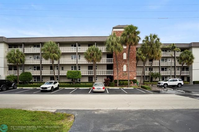 $355,000 | 3111 Northeast 51st Street, Unit 303C, Fort Lauderdale, FL 33308