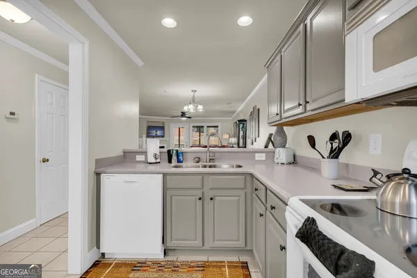 $374,900 | 26-204 Midway Street, Unit 203 204, Helen, GA 30545