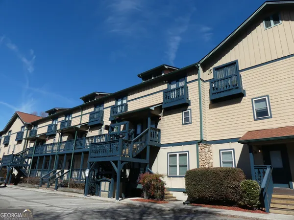 $374,900 | 26-204 Midway Street, Unit 203 204, Helen, GA 30545