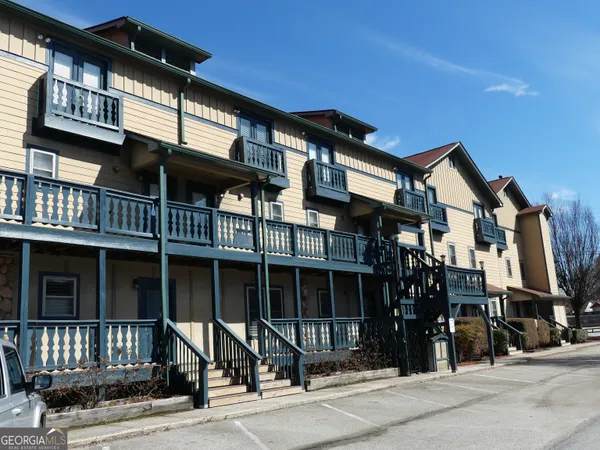 $374,900 | 26-204 Midway Street, Unit 203 204, Helen, GA 30545