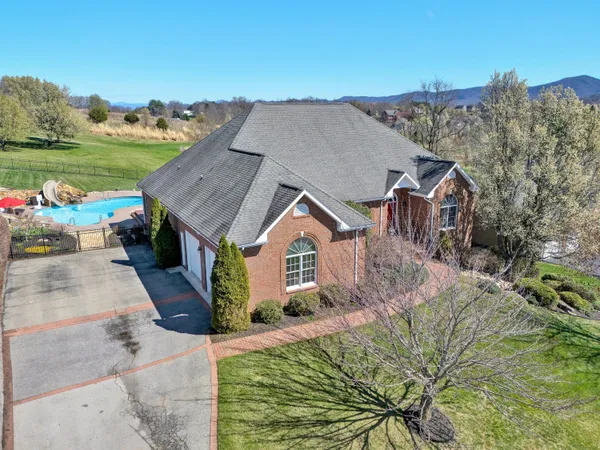 $875,000 | 232 Savannah Court, Daleville, VA 24083