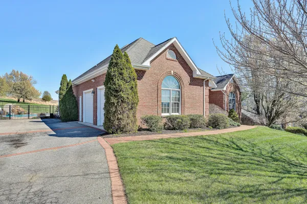 $875,000 | 232 Savannah Court, Daleville, VA 24083