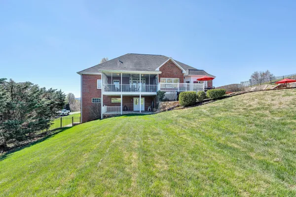 $875,000 | 232 Savannah Court, Daleville, VA 24083