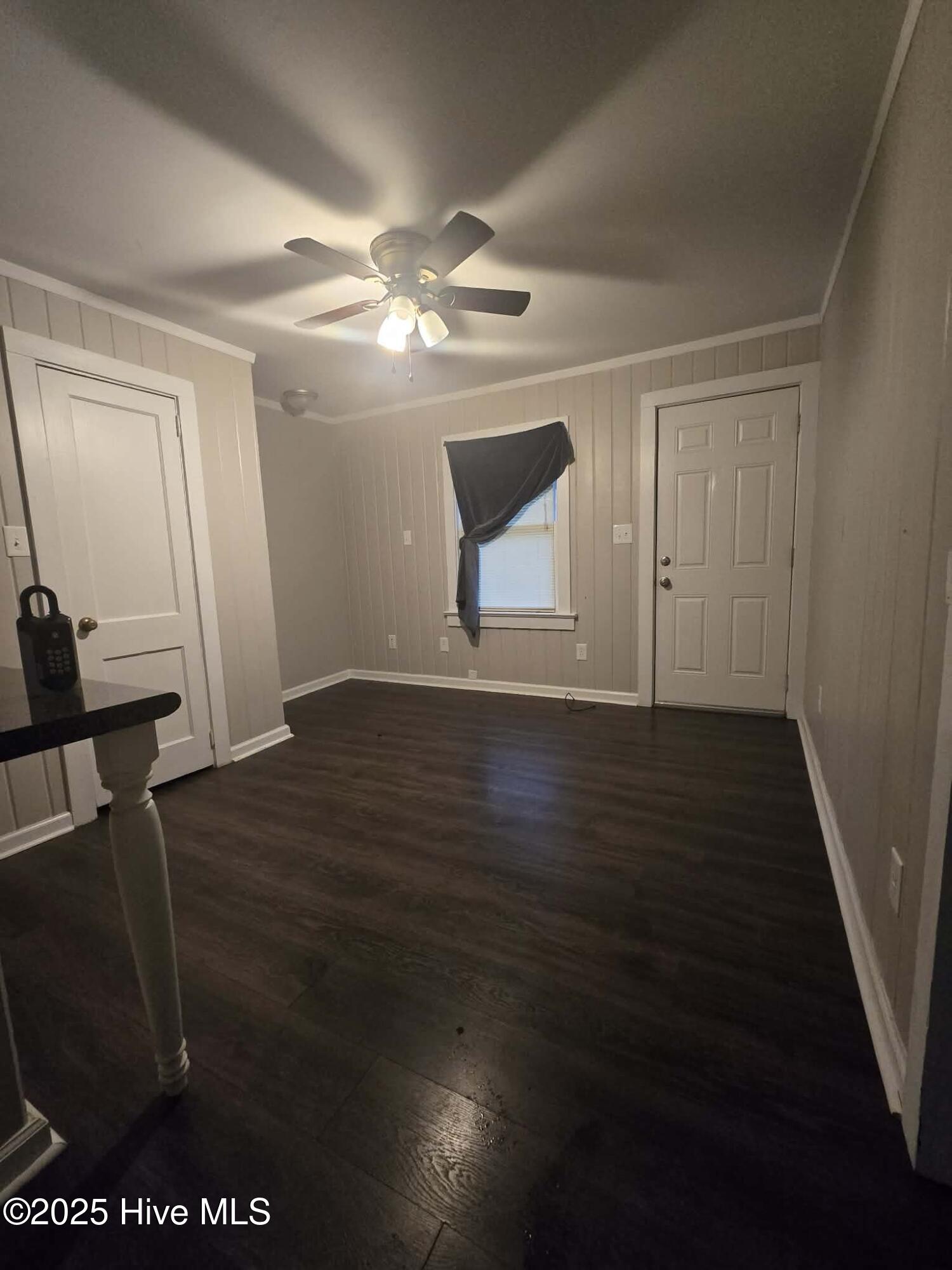 222 Richlands Avenue, Unit 2 Jacksonville, NC 28540 - Photo 4 of 9 e06370df-f2cf-4234-a63b-95695fb92515