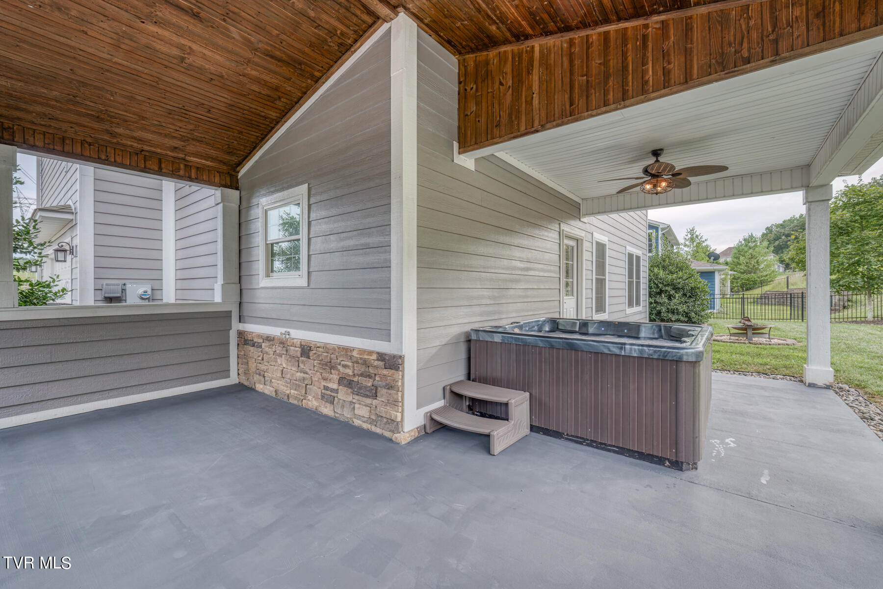 2404 Edinburgh Channel Road Kingsport, TN 37664 - Photo 45 of 61 2404 Edinburgh Channel Road-47