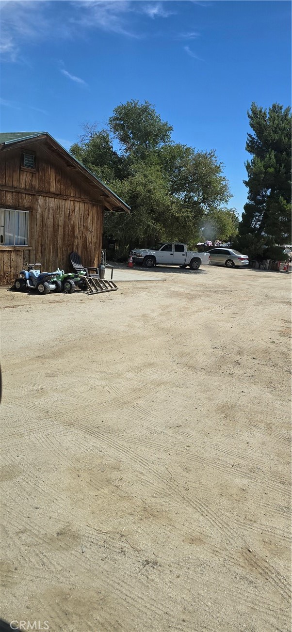 308 East Ave R8 Palmdale, CA 93550 - Photo 6 of 19