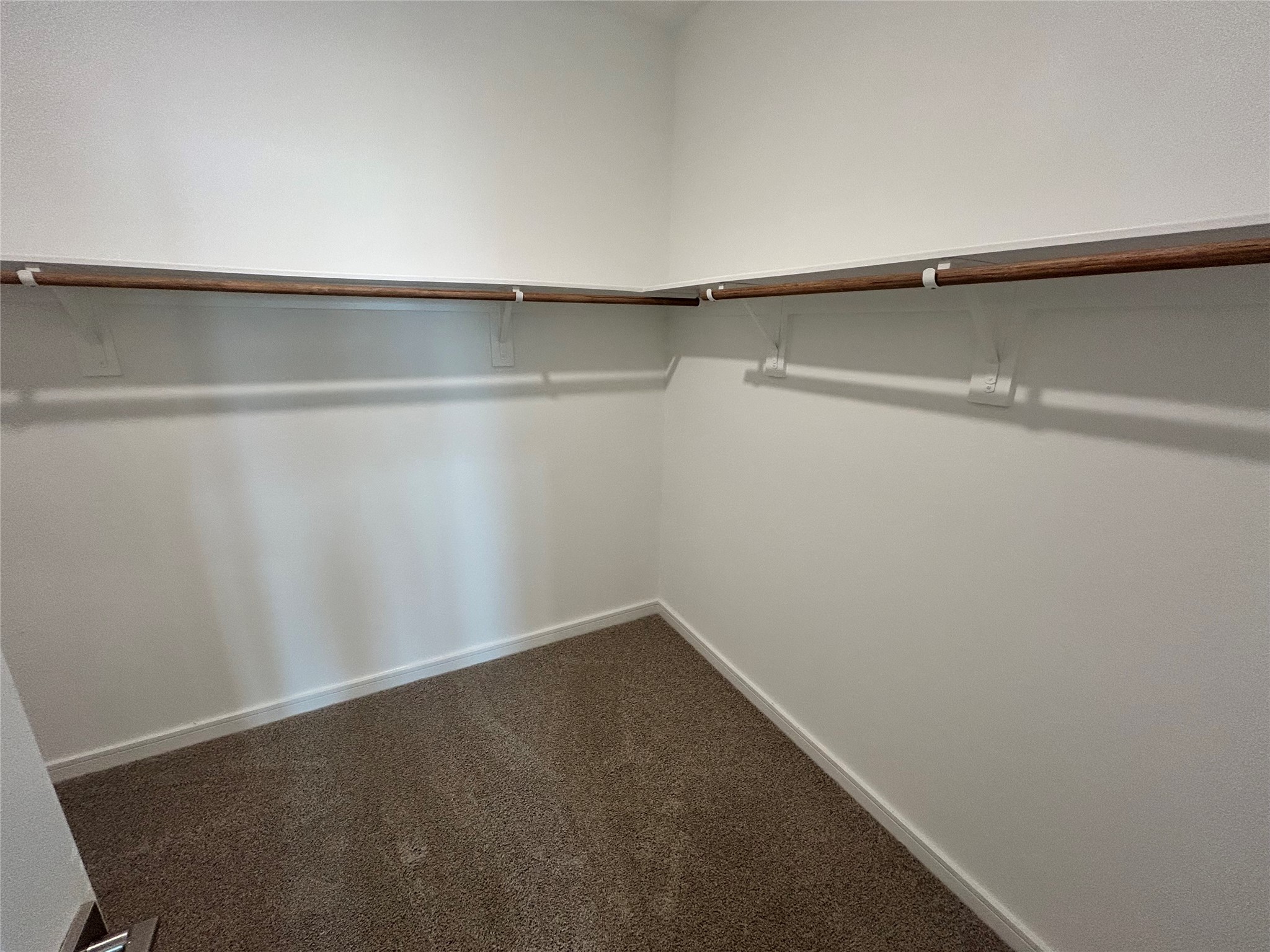 7811 Jade Crest Drive Angleton, TX 77515 - Photo 9 of 18