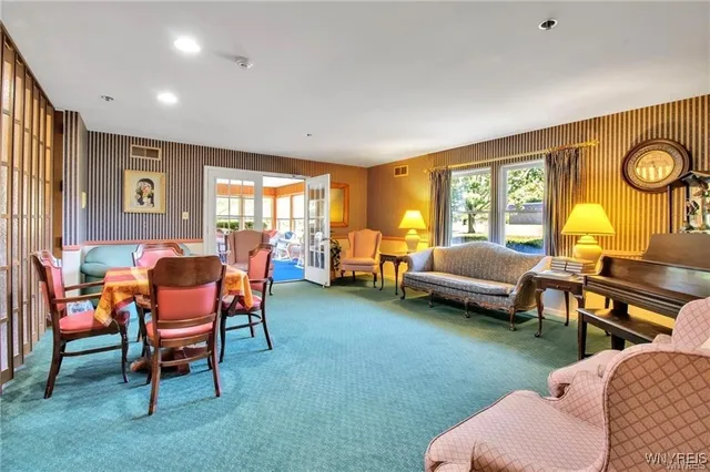 $3,600 | 459 East Oak Orchard Street, Shelby, NY 14103