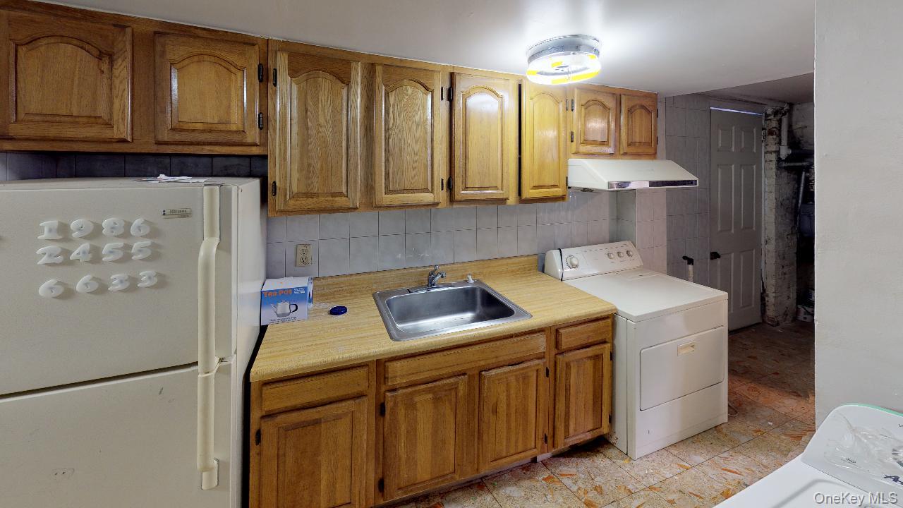 105-43 65th Road Queens, NY 11375 - Photo 24 of 36
